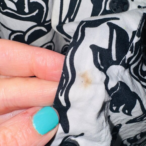 Lurking Class Daggers Black White Graphic Short-Sleeve Button-Up Shirt XL Goth - Picture 9 of 11